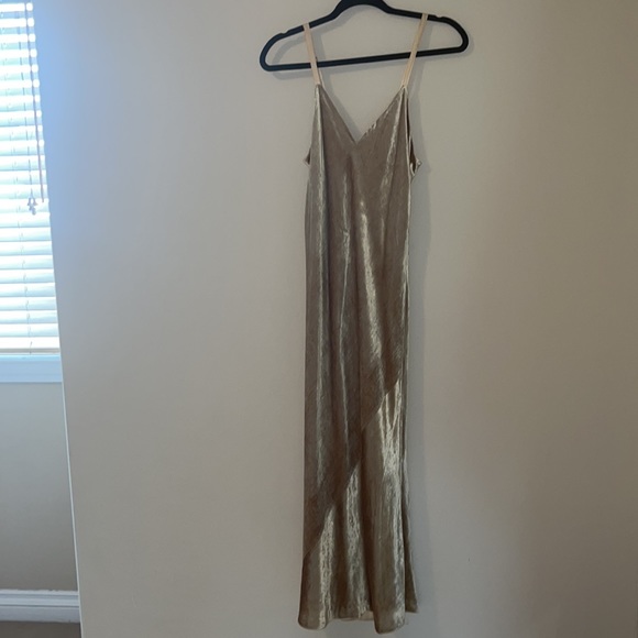 Crushed Velvet A.L.C Midi Dress 🍾 - Picture 4 of 8